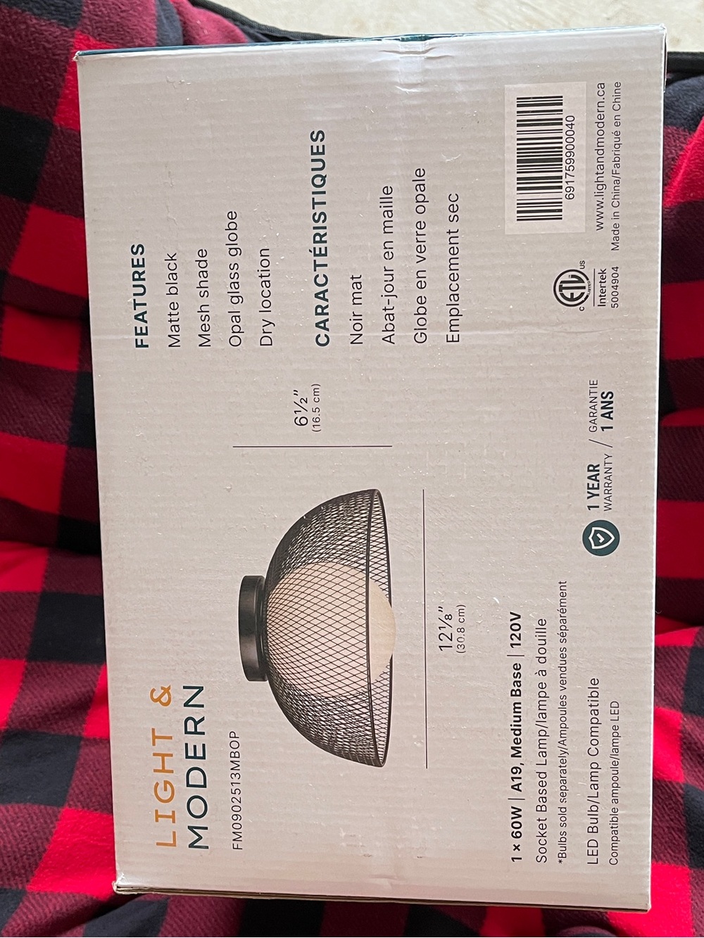 NEW - Light & Modern Black Flush Mount Ceiling Light